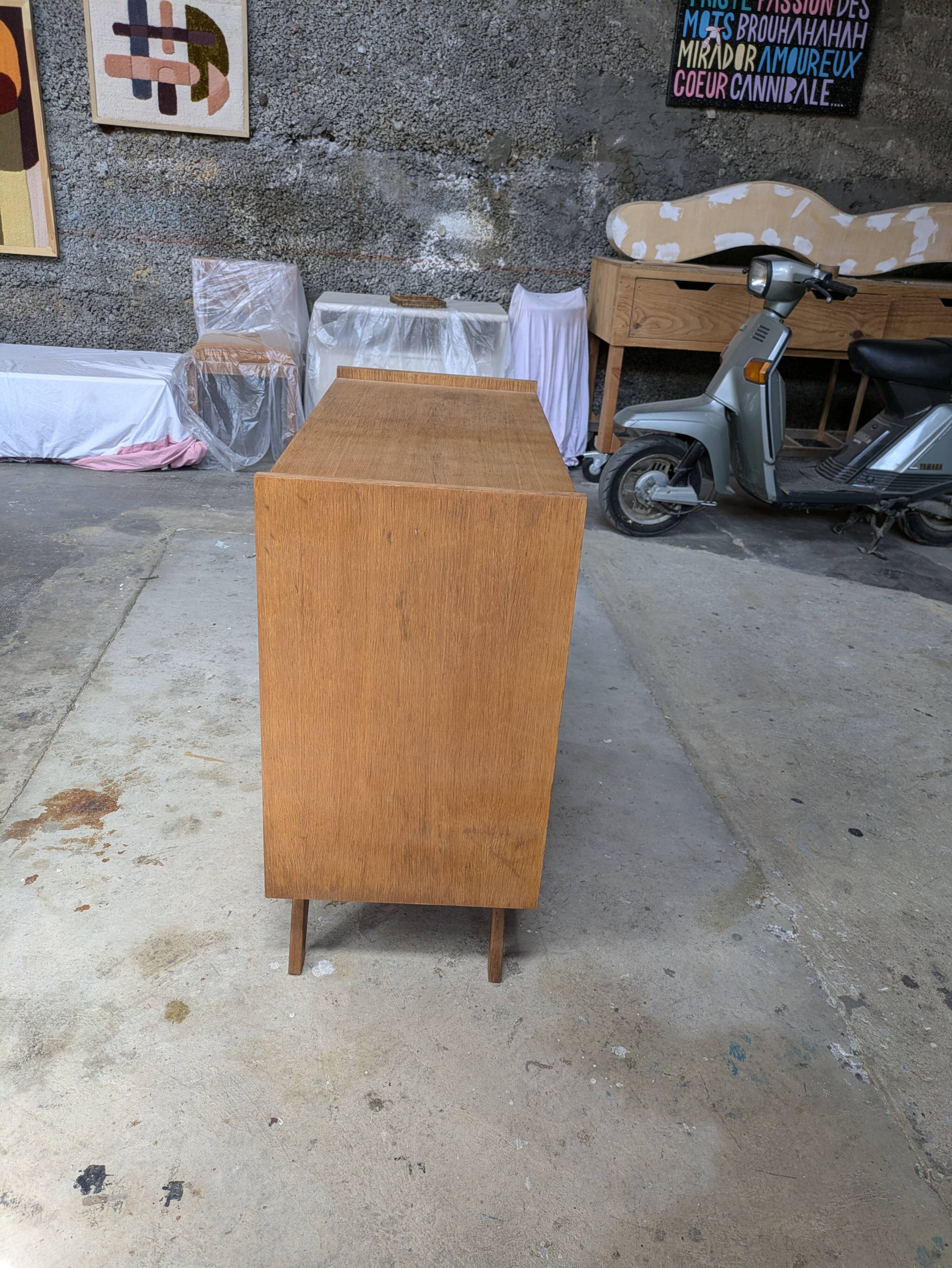 Scandinavian chest of drawers