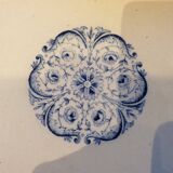 11 plates in opaque porcelain from Gien known as Terre de Fer