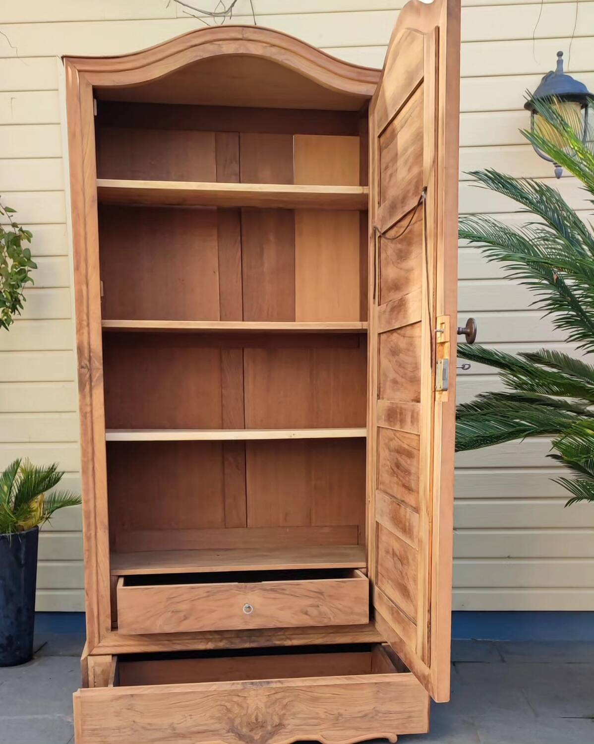 Sandblasted glass cabinet