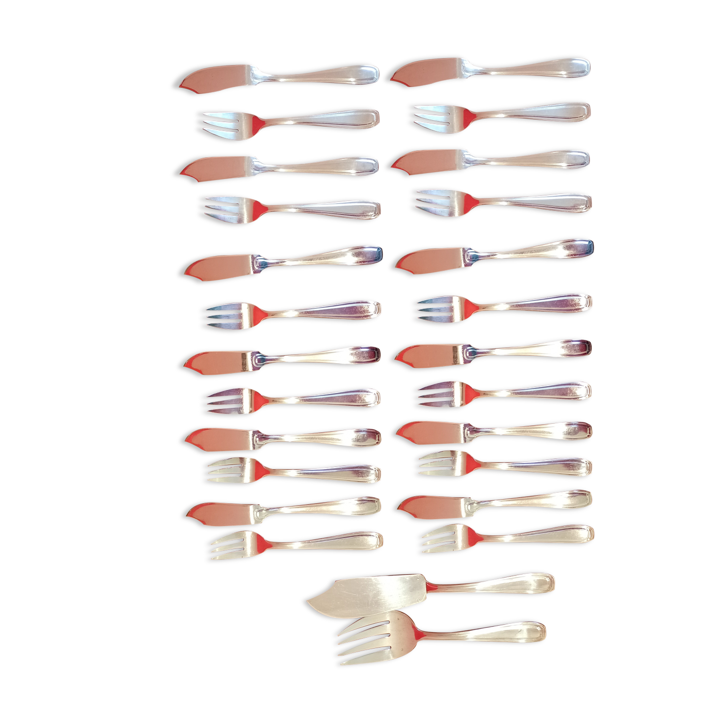 Fish service of 12 seats and covered ercuis service