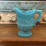 Pichet en opaline