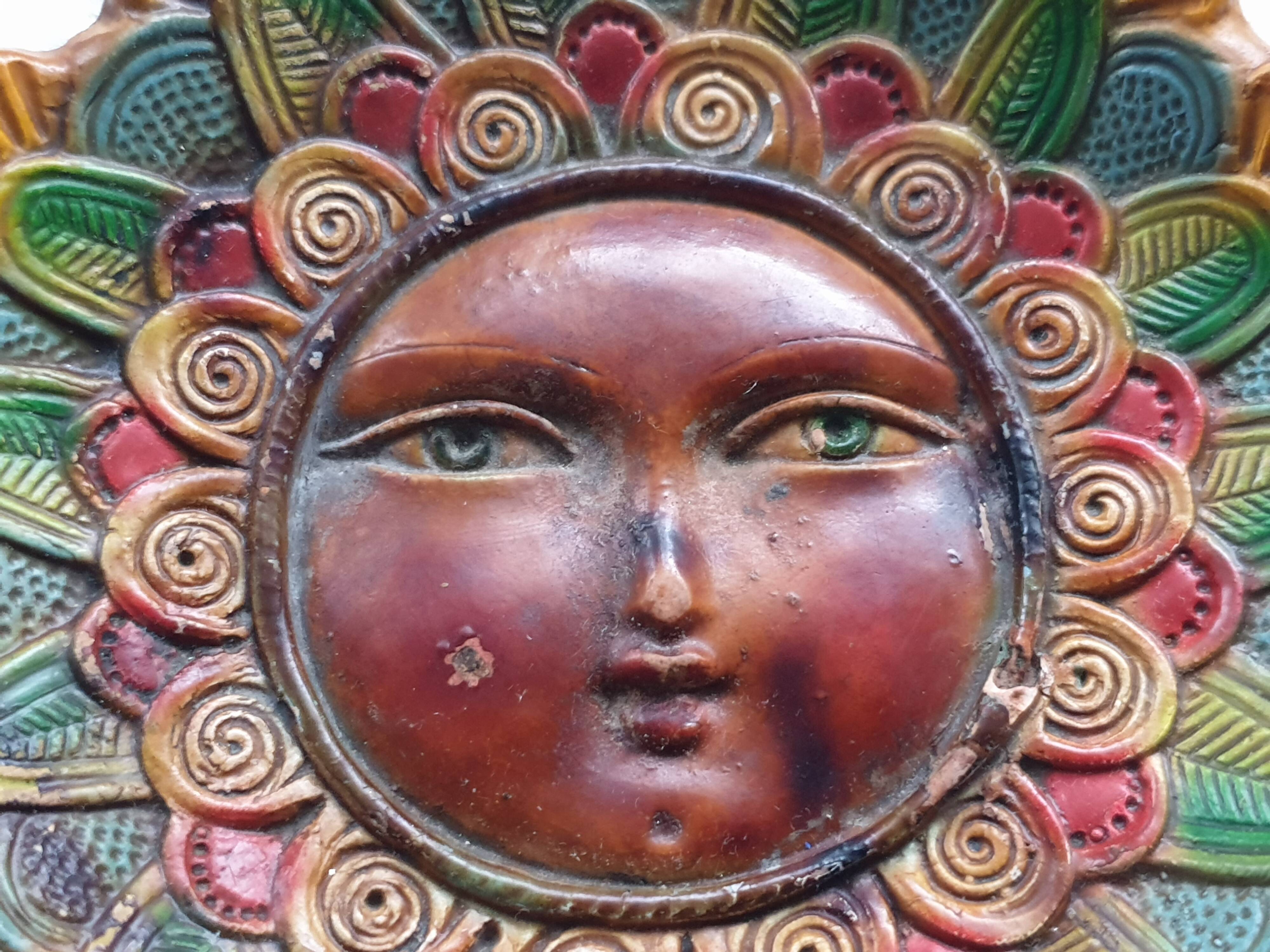 Empty ceramic sun pocket signed Jesus mariq