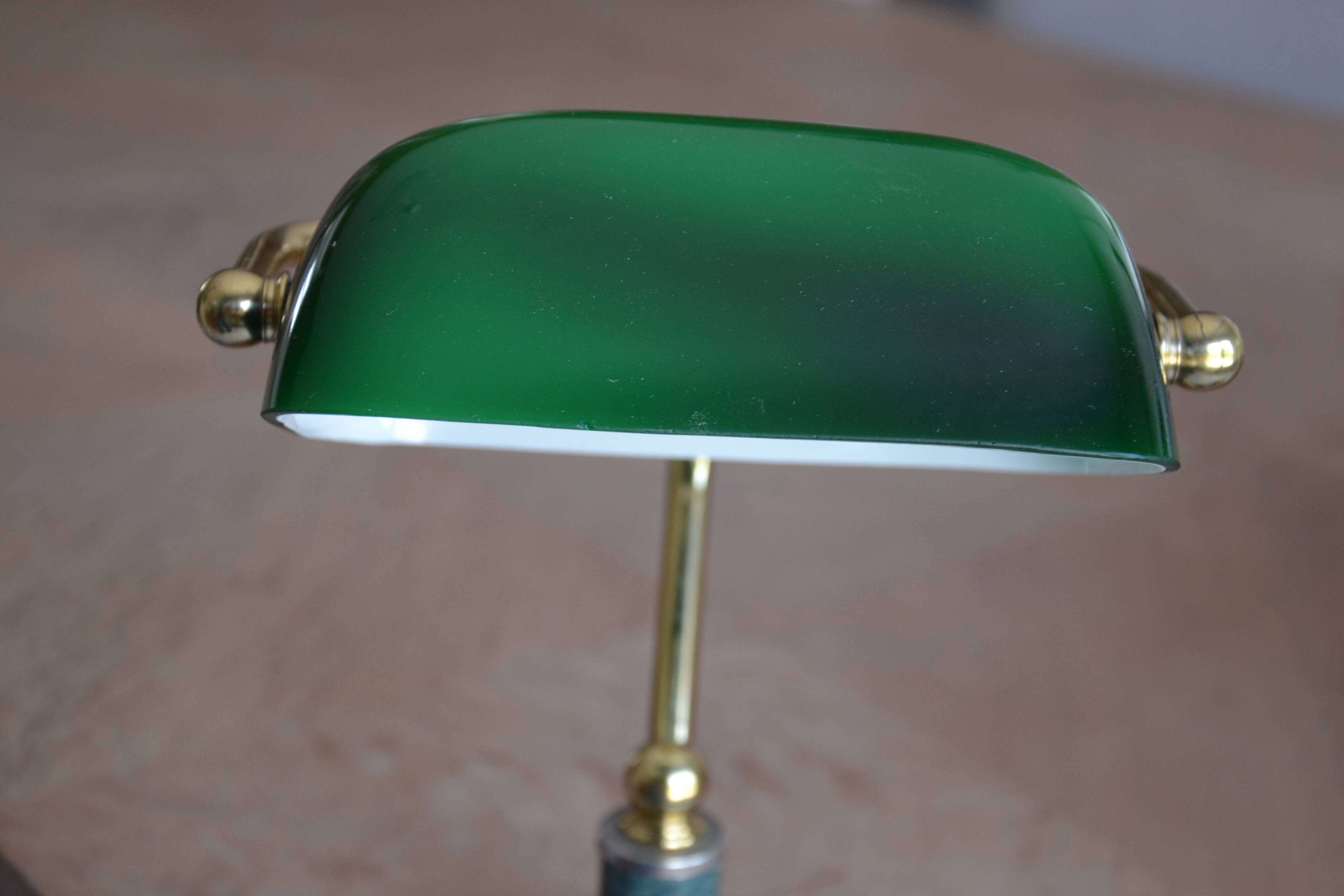 Lampe de banquier socle en marbre vert