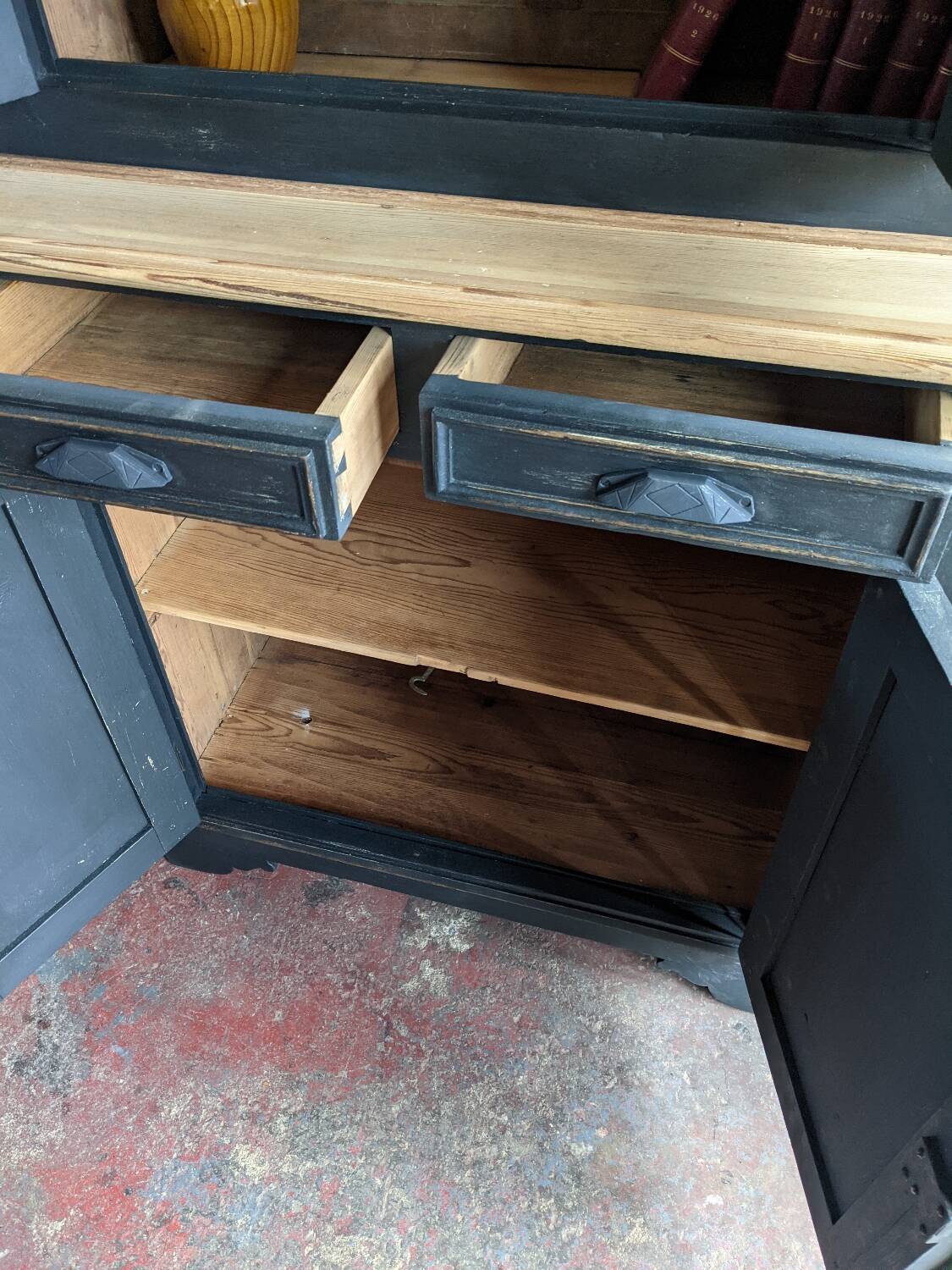 2-body dresser