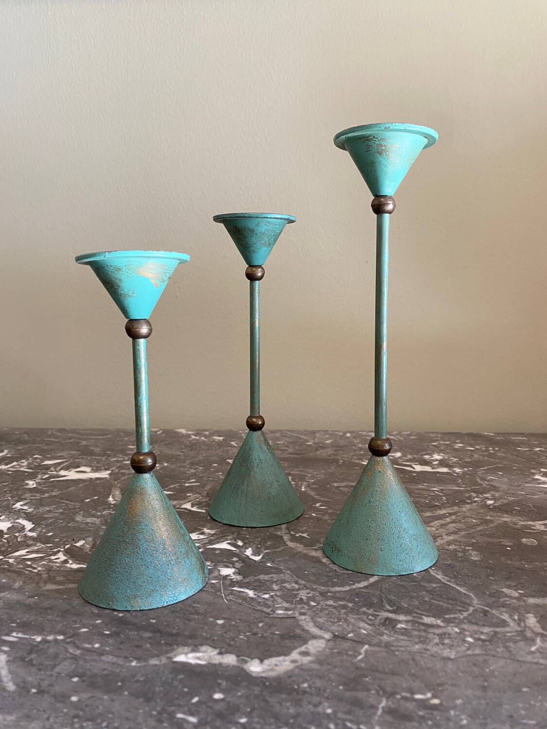 Memphis design candle holder