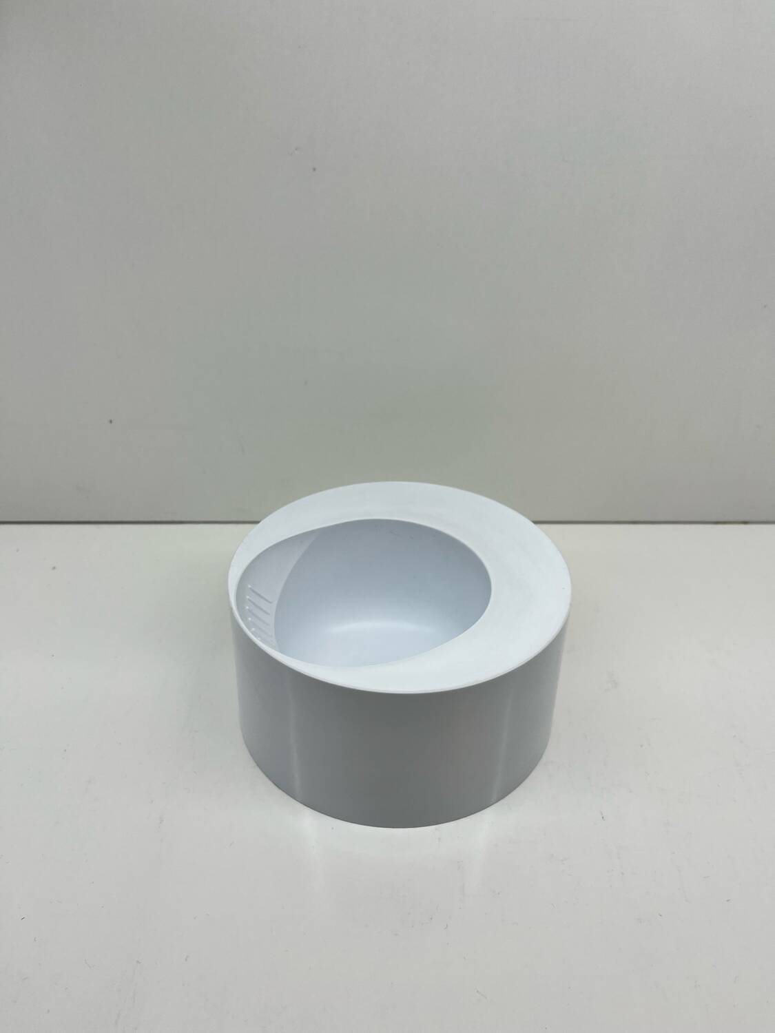 Enzo Mari ashtray Borneo - Danese Milano - White melamine - Design