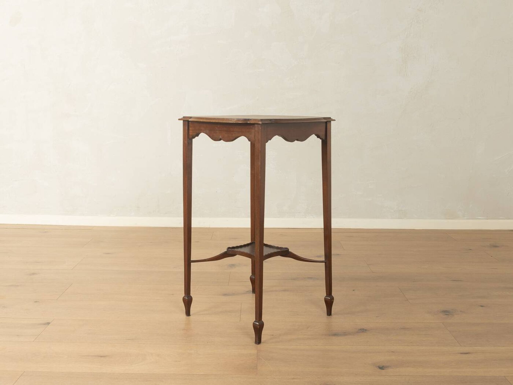 Table d'appoint Art Nouveau des années 1910