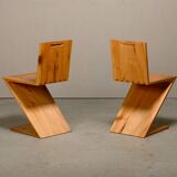 Zig Zag Chair after Gerrit Rietveld in solid Pine