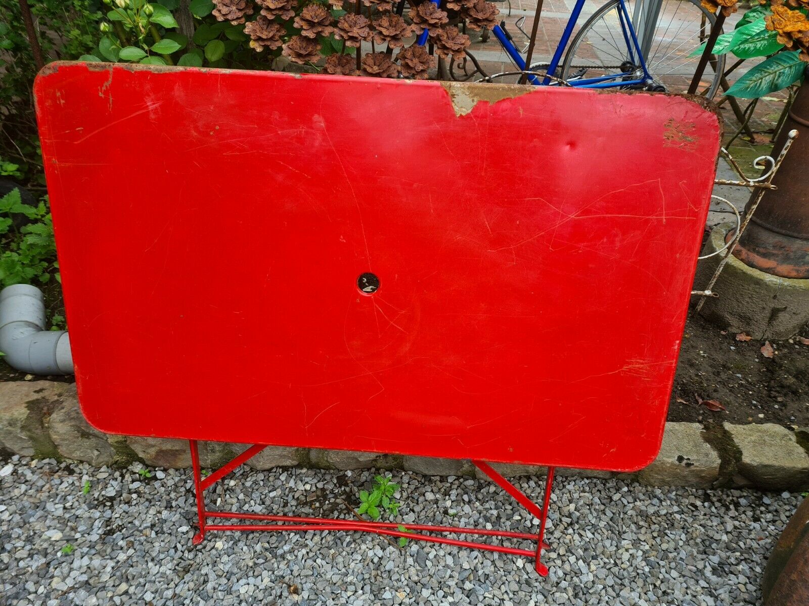 Folding iron garden table