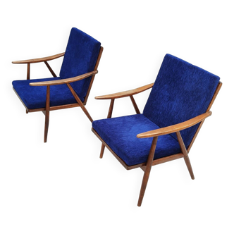 Paire de fauteuils dit " Boomerang " par Antonin Suman pour Ton Bystrice Thonet