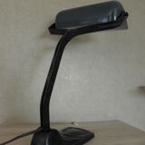 Desktop lamp with green enamel lampshade Switche
