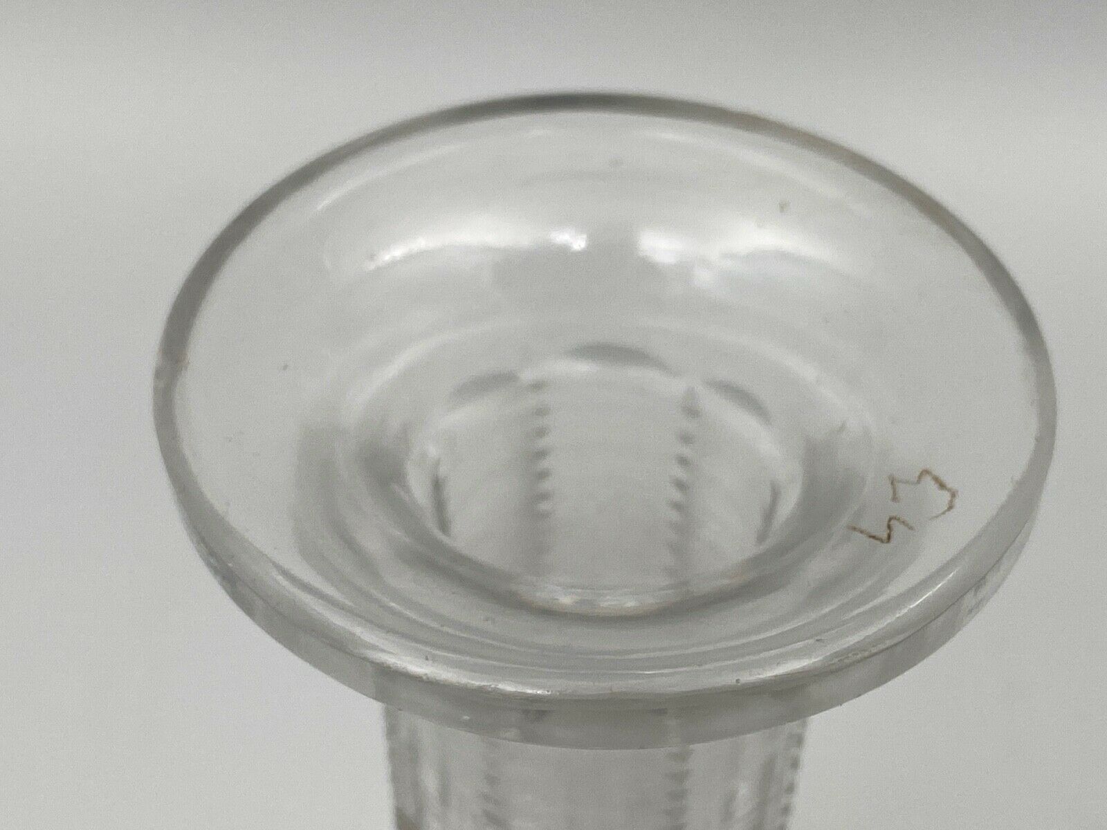 Carafe xixth crystal size saint louis baccarat multifaceted cap