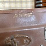 Former vintage suitcase "La Mondiale"