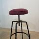 Paire de tabourets de bar pivotants en fer marron boucle du milieu du siècle italien vintage 1950