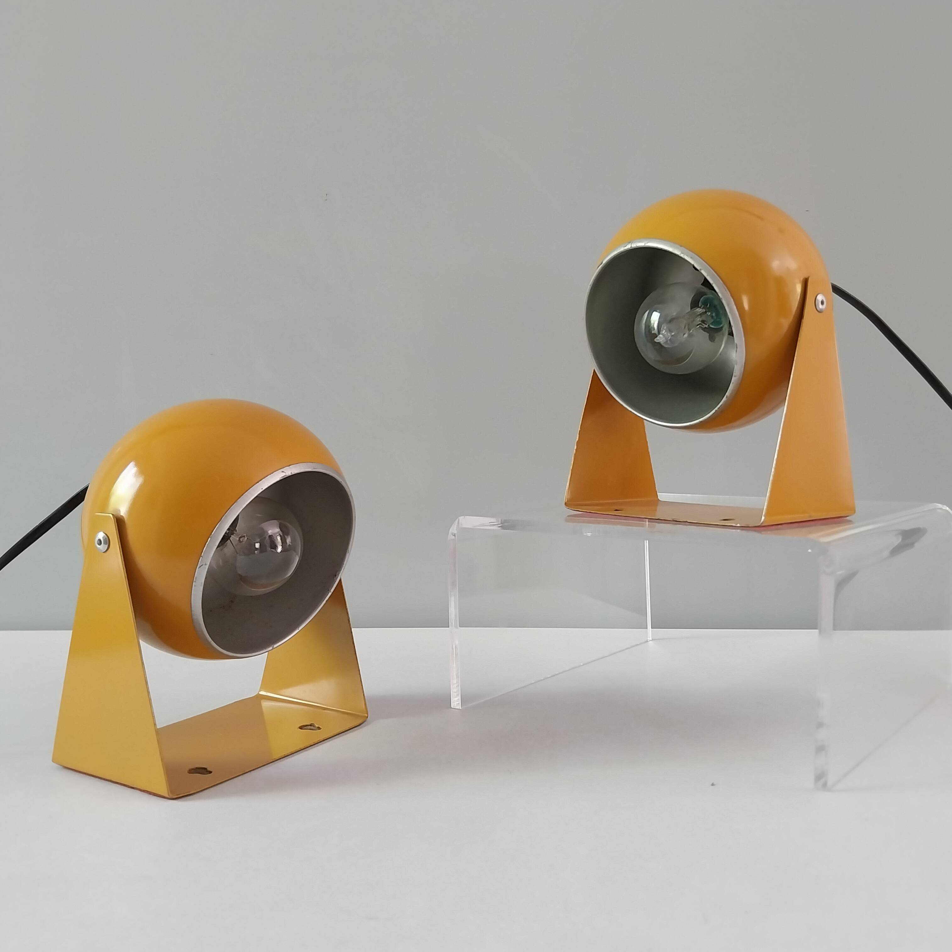Paire de lampes de table italiennes des années 70.