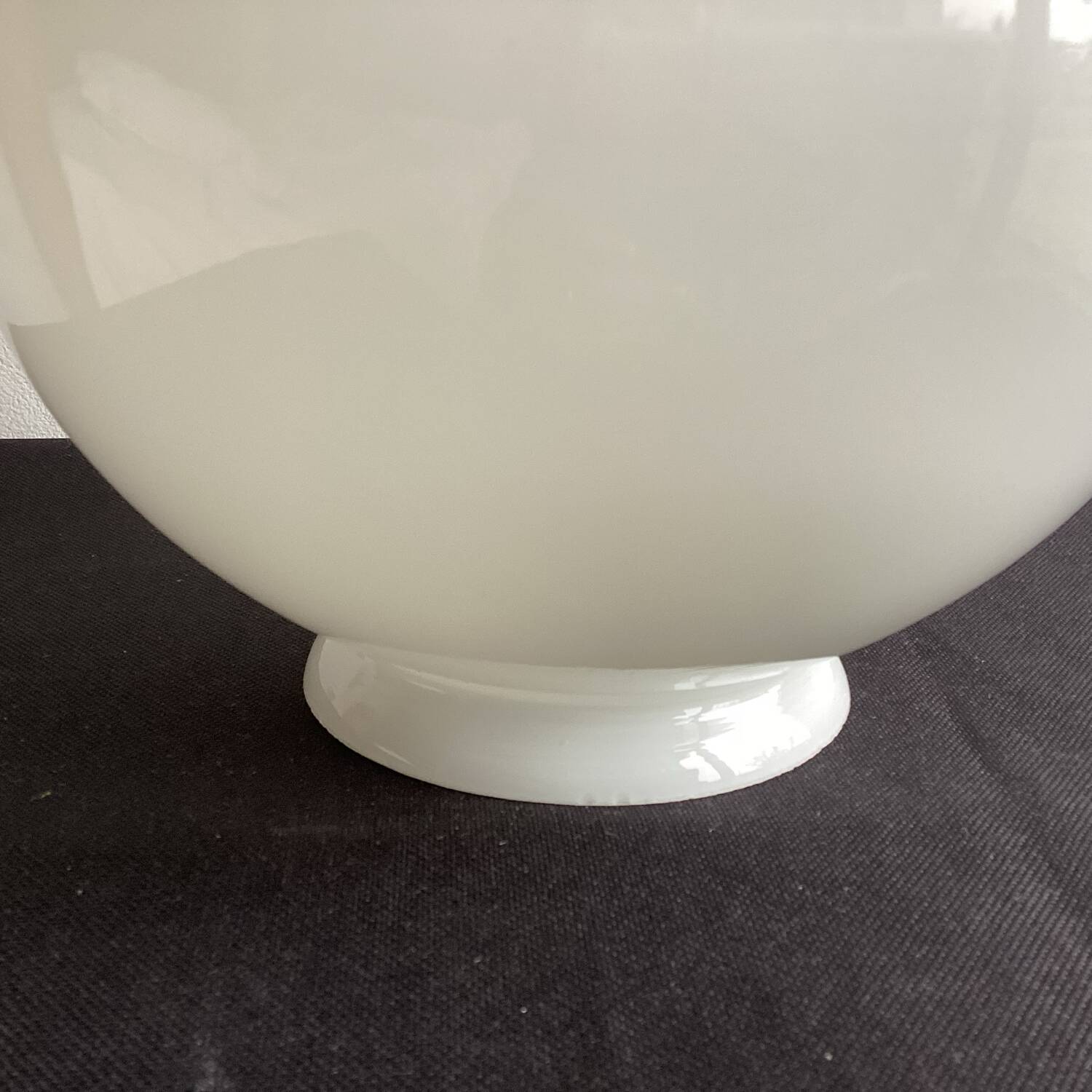 Opaline glass globe lampshade - vintage