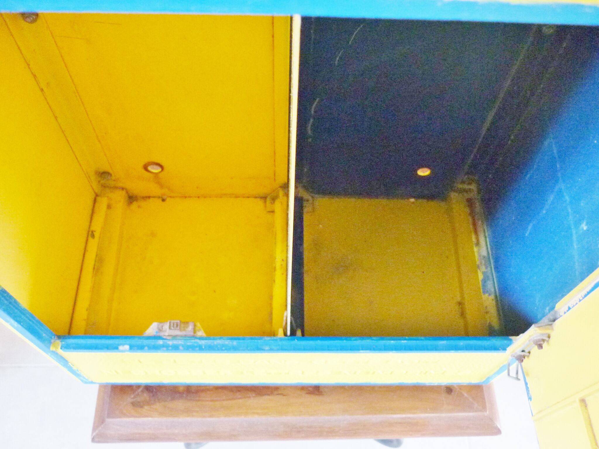 Double mailbox reformed, La Poste Dejoie Nantes 1969