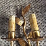 Wall lamp in gold metal