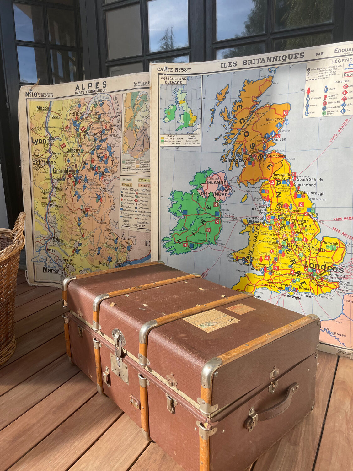 Map Pyrenees Aquitaine Basin