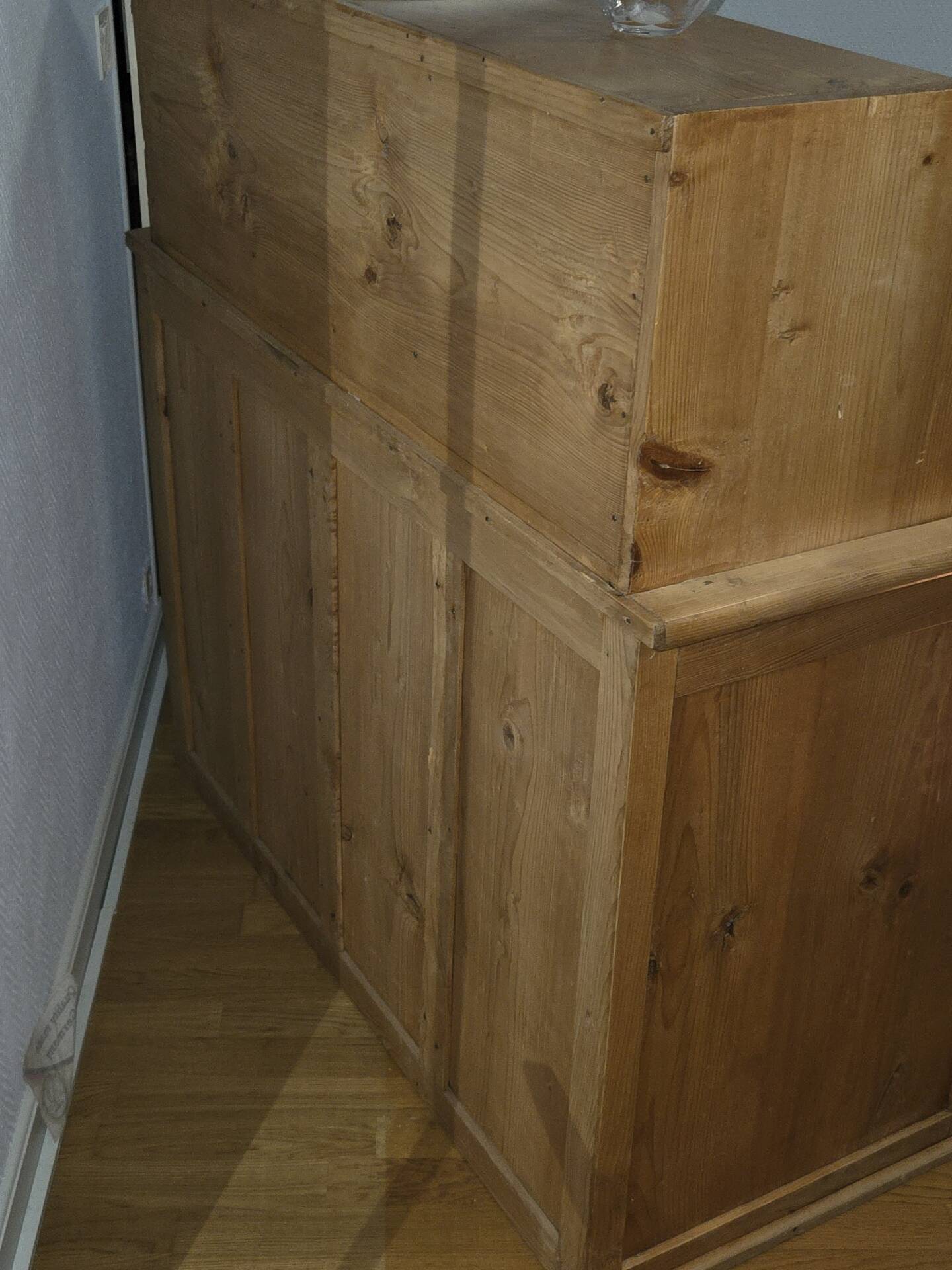 Bavarian secretary in solid pine — Natural wood