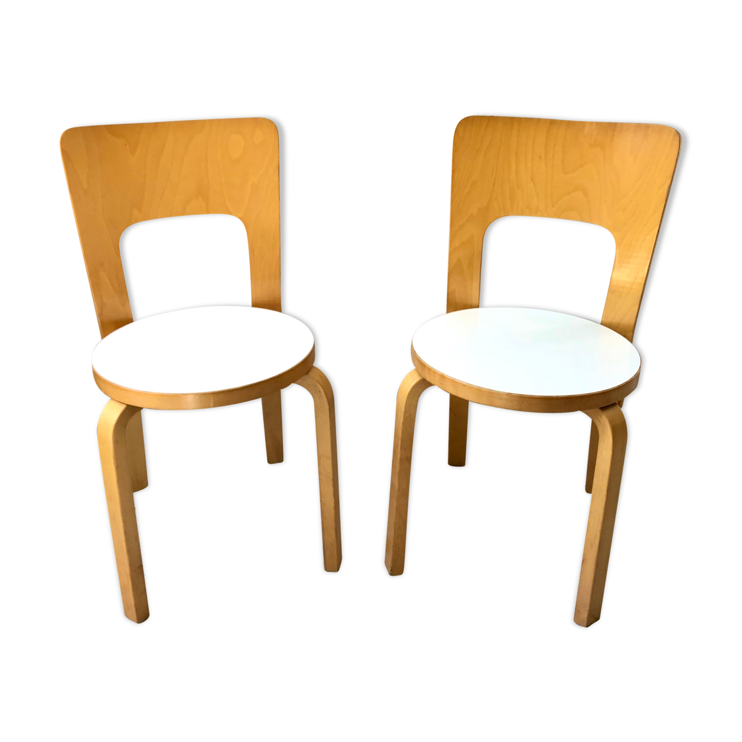 Pair of chair 66 design Alvar Aalto artek edition melaminé white