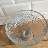 Bonbonnière en verre blanc ciselé