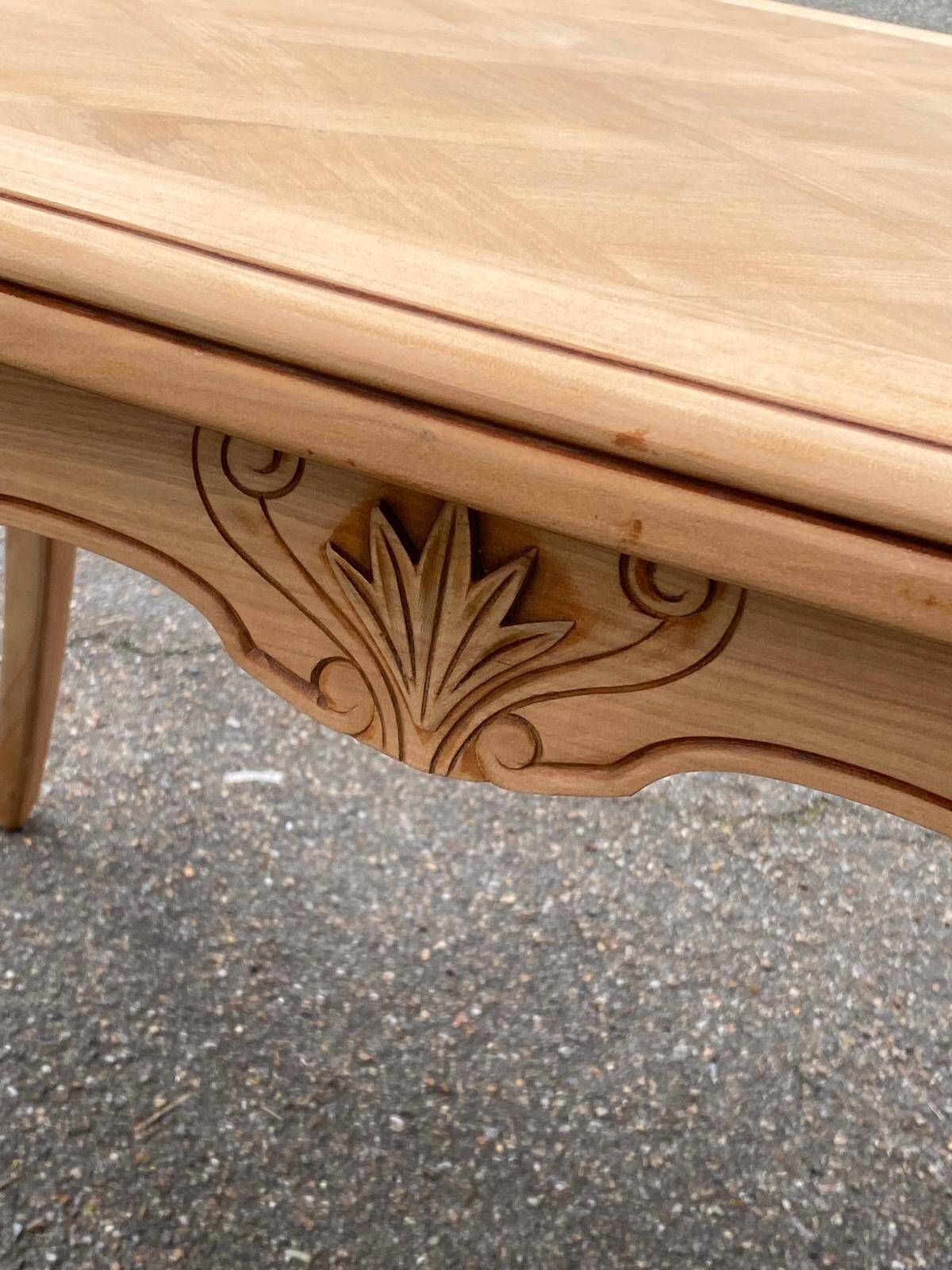 Louis XV extendable dining table from the 20th century, renovated in cherry wood, 140-240cm.