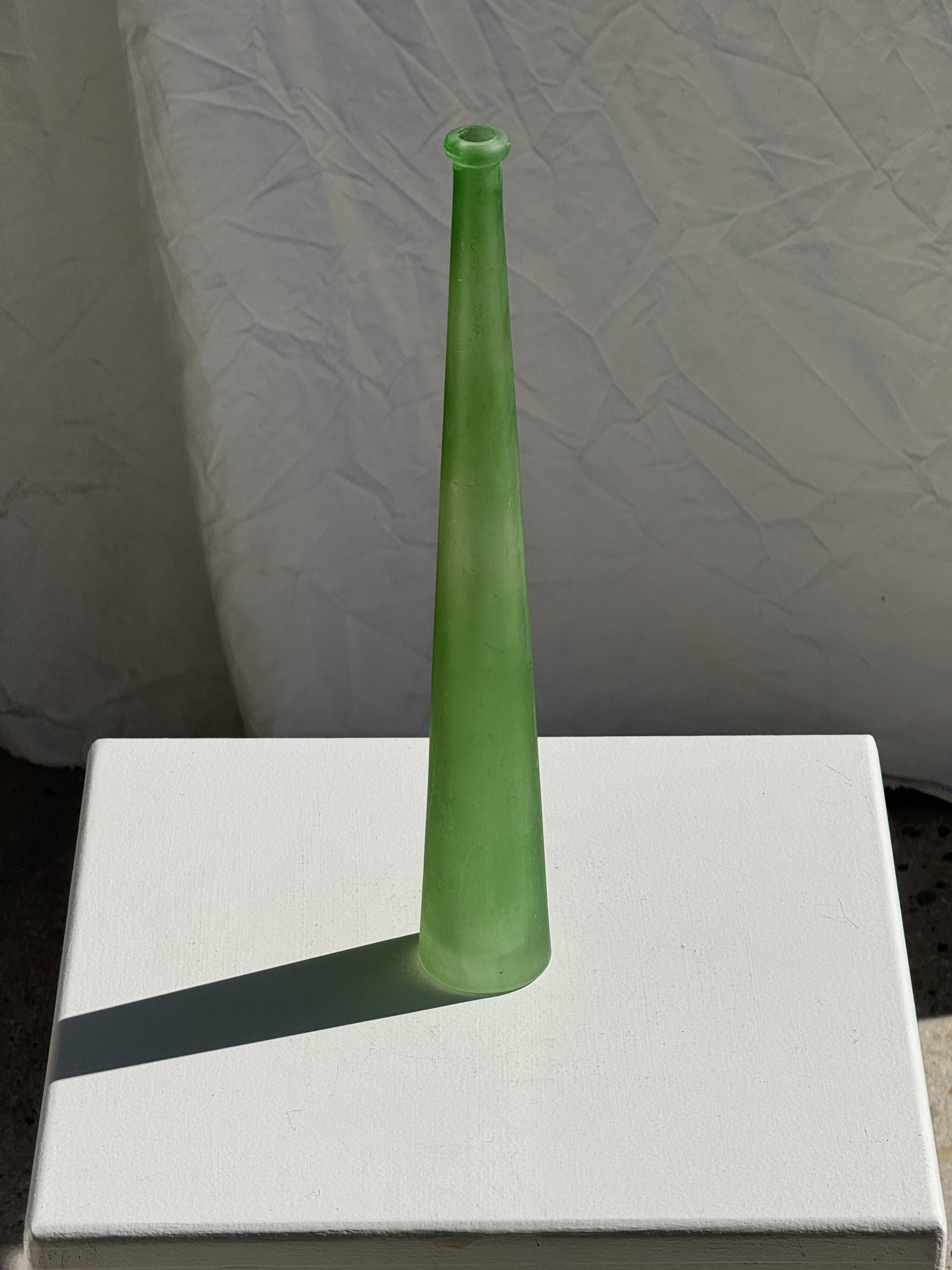 Vintage polished green glass soliflore vase H32