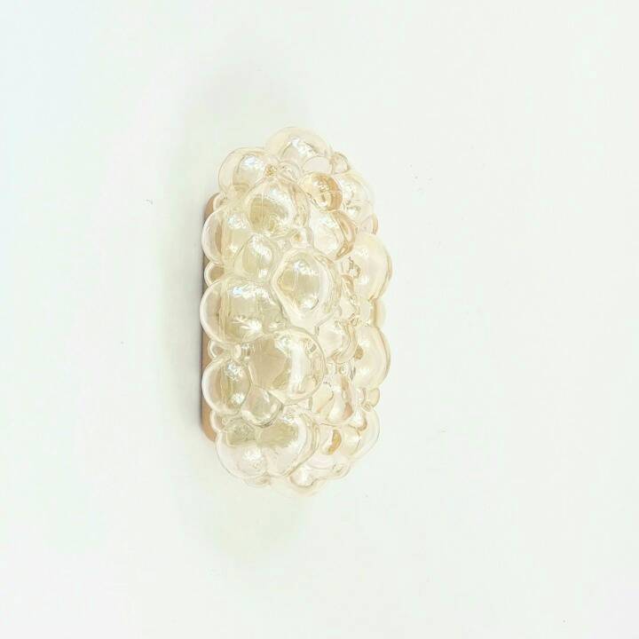 Applique murale en verre bulle ambre du milieu du siècle par Helena Tynell pour Limburg, années 60.
