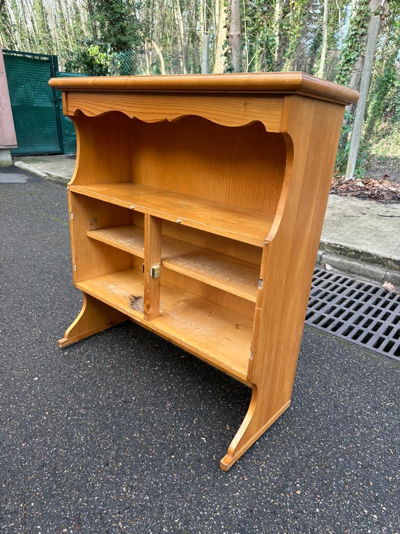 Vintage Scandinavian shelf from the 1980s.