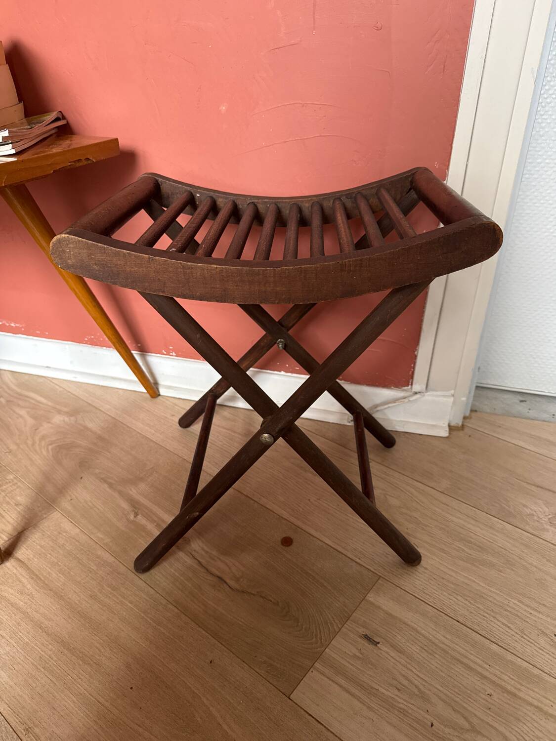 Folding chair