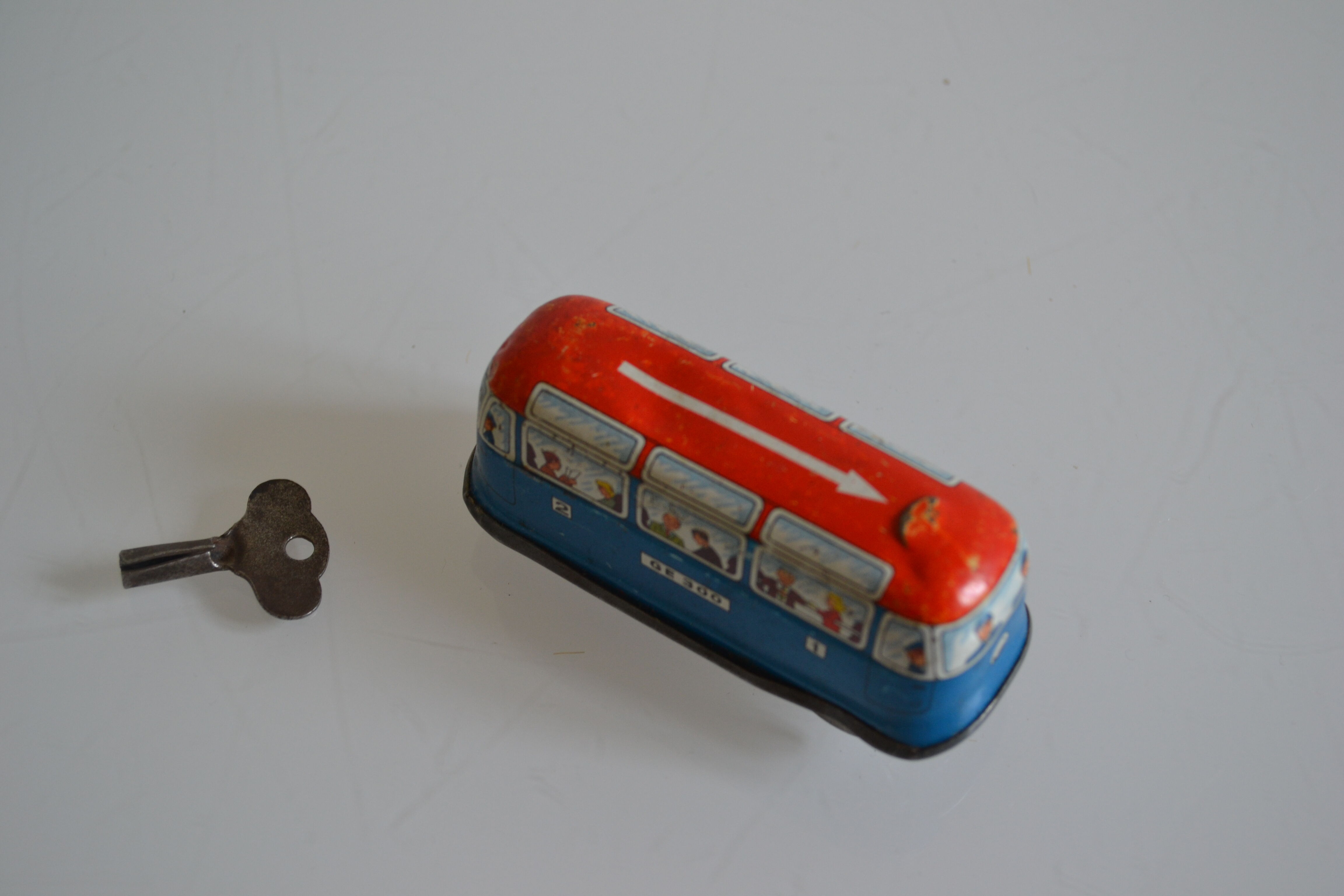 1950 vintage mechanical bus