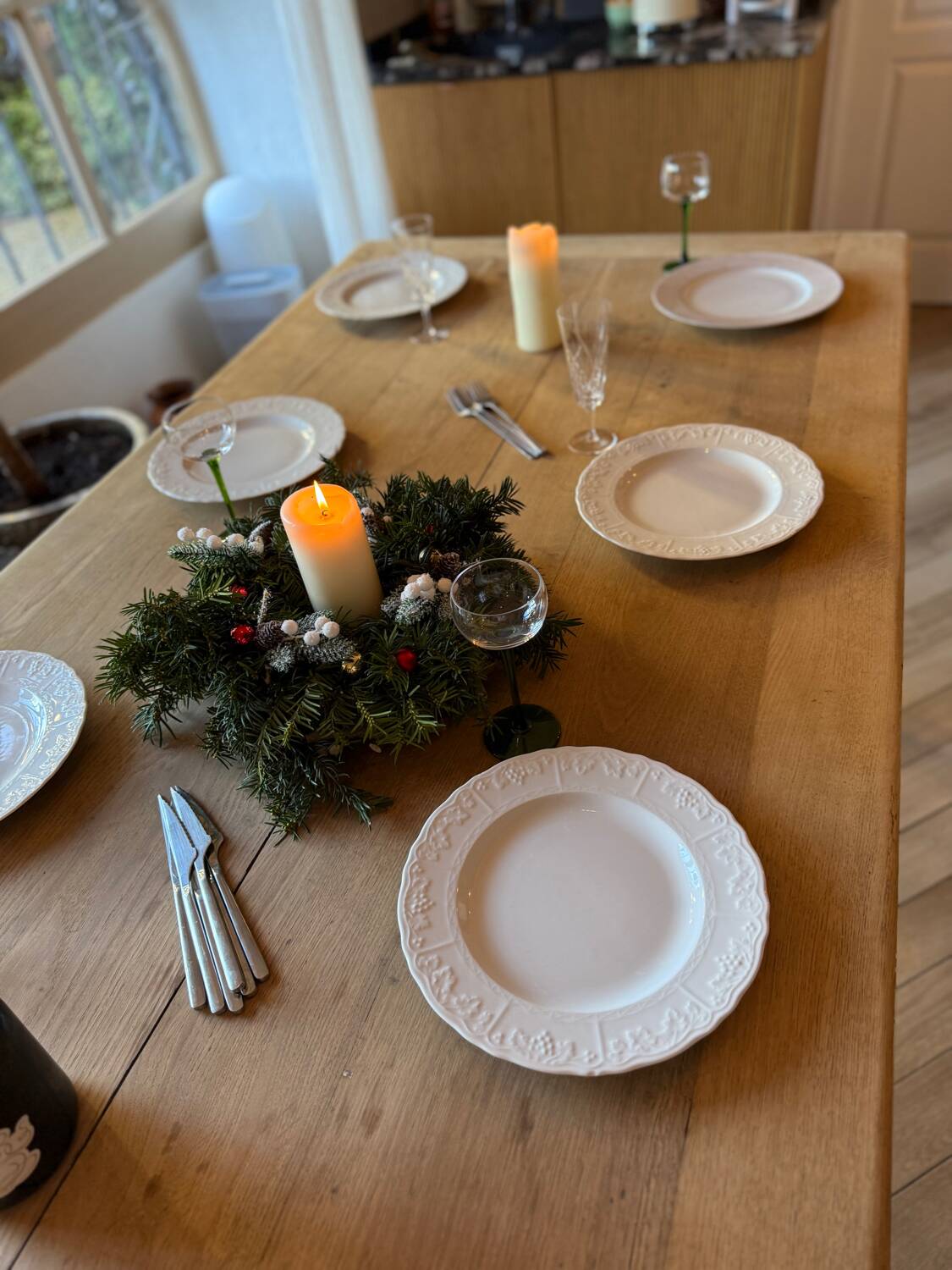 Solid wood farmhouse table with 2 extensions
