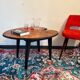 Table basse palette de peintre et pieds compas