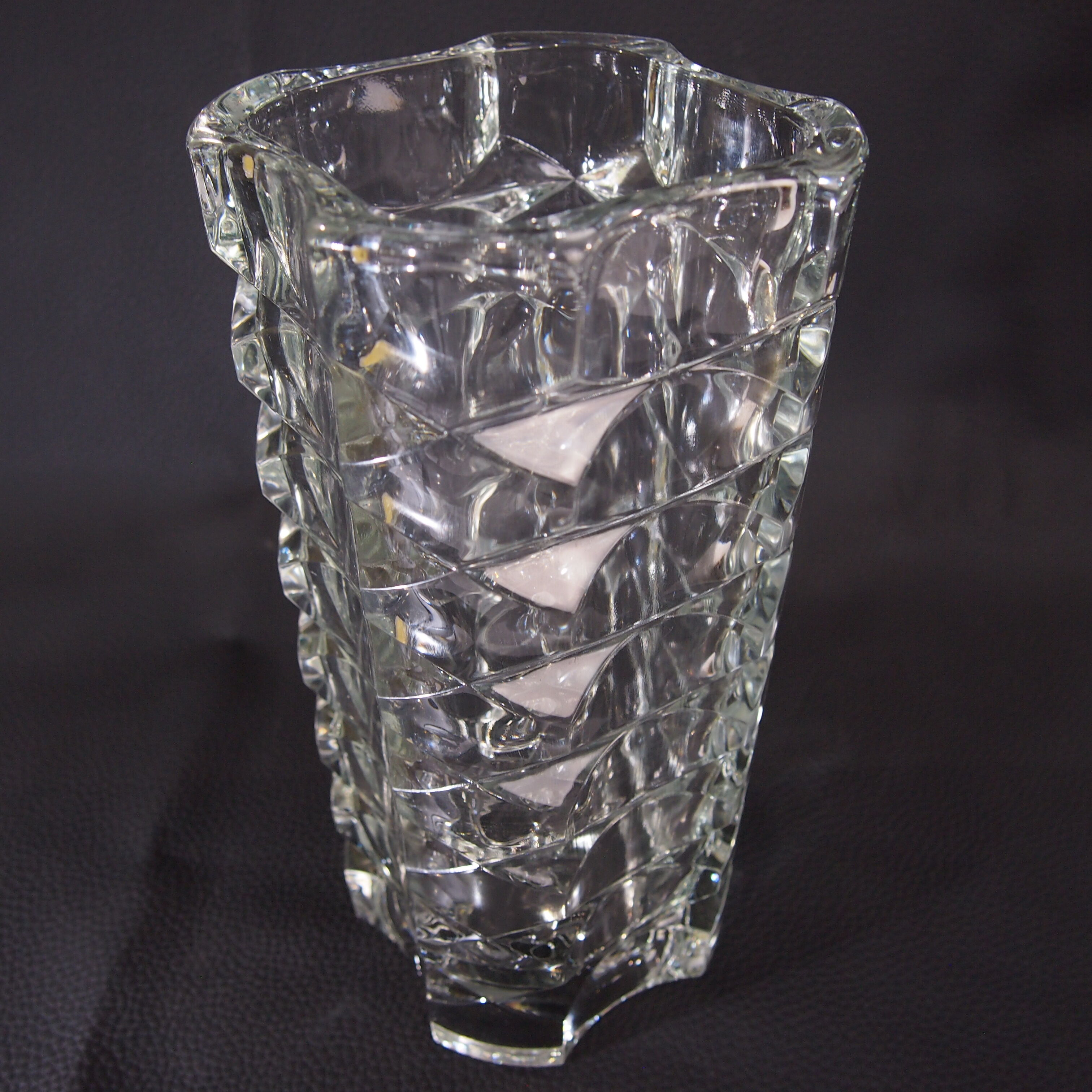 Glass/vintage vase