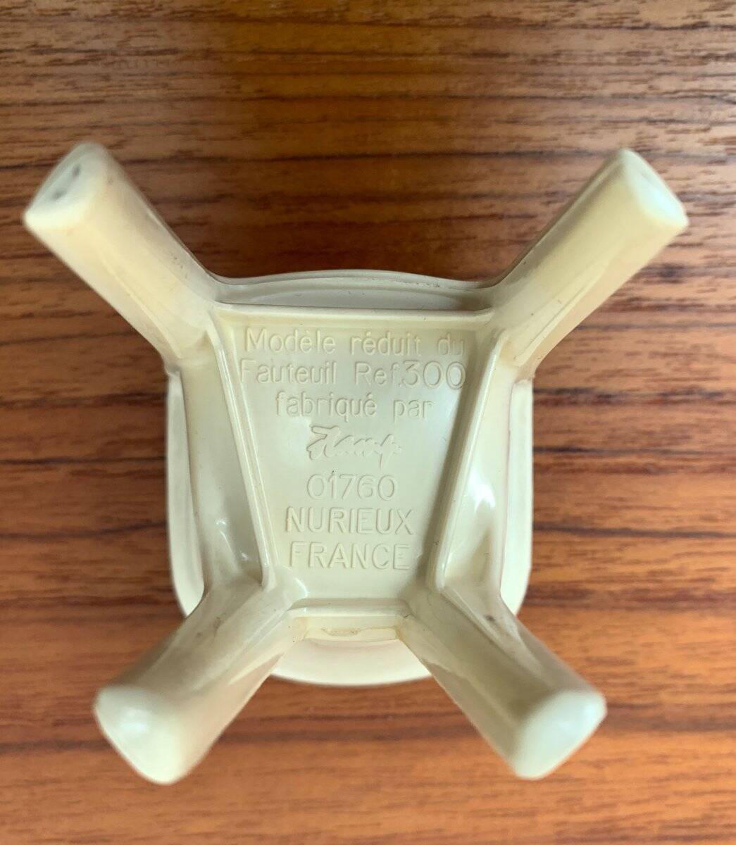 300 Monobloc Decorative Chairs Small by Henry Massonnet for Stamp, France, 1970s, Set of 5