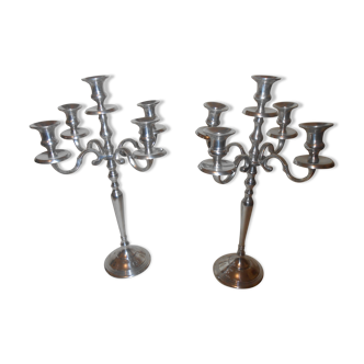 Paire de chandeliers classiques