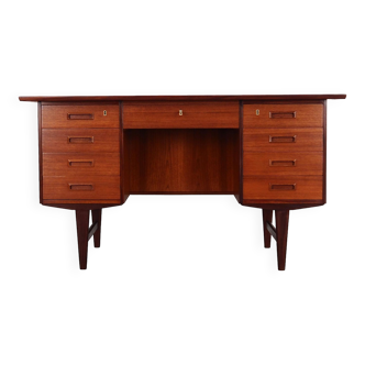 Teak desk, Danish design, 1970s, production: Denmark