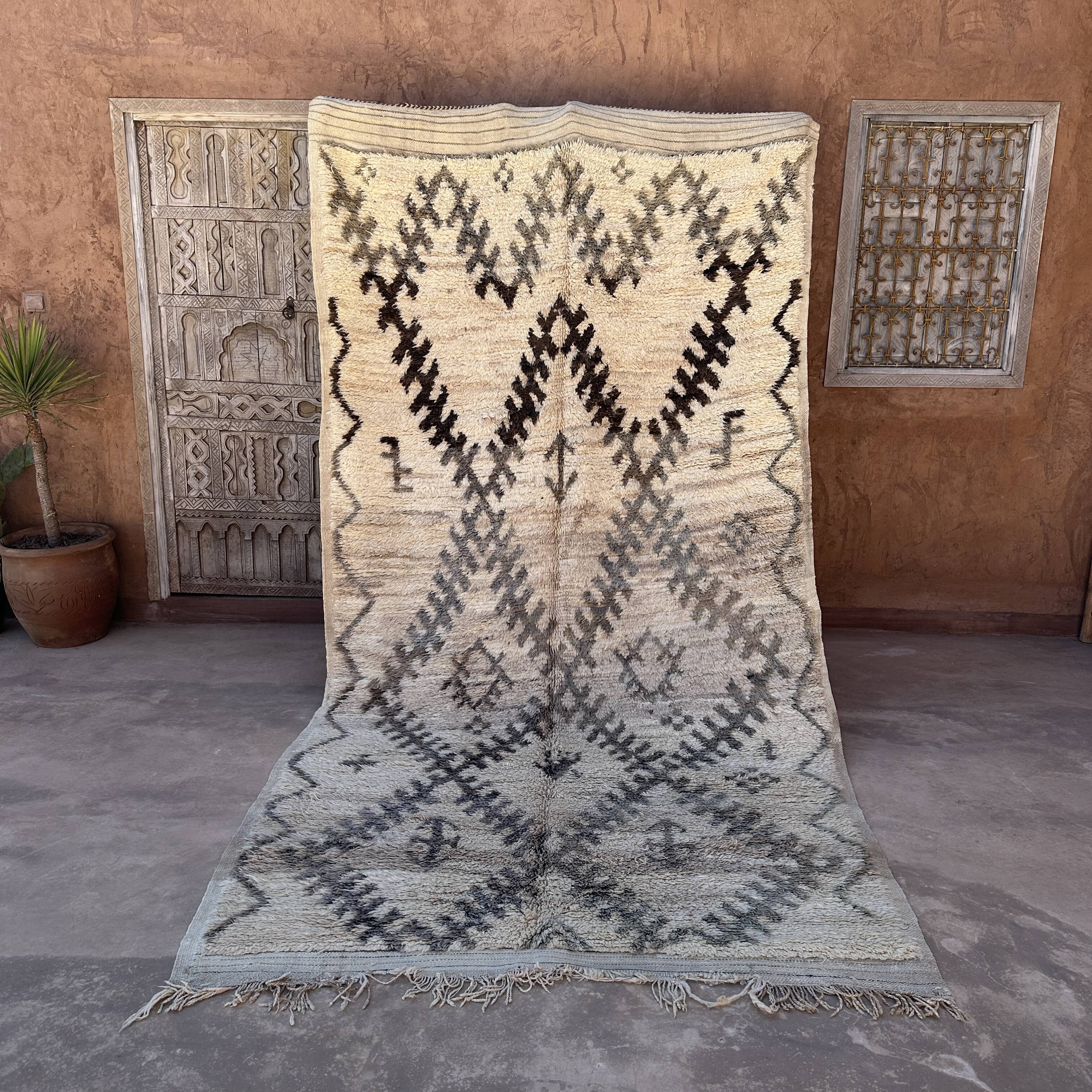 Moroccan Talsint rug white - 177 x 340 cm