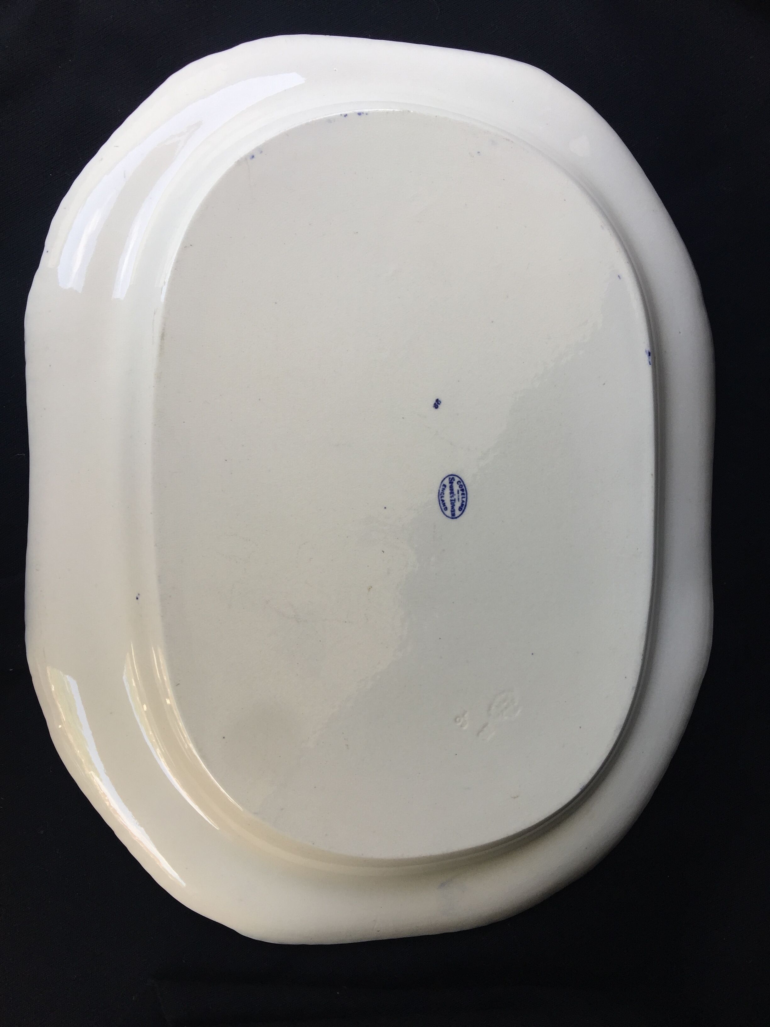 Dish in english earthenware blue and white