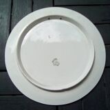 2 identical decorative plates in Gien earthenware, Renaissance decor