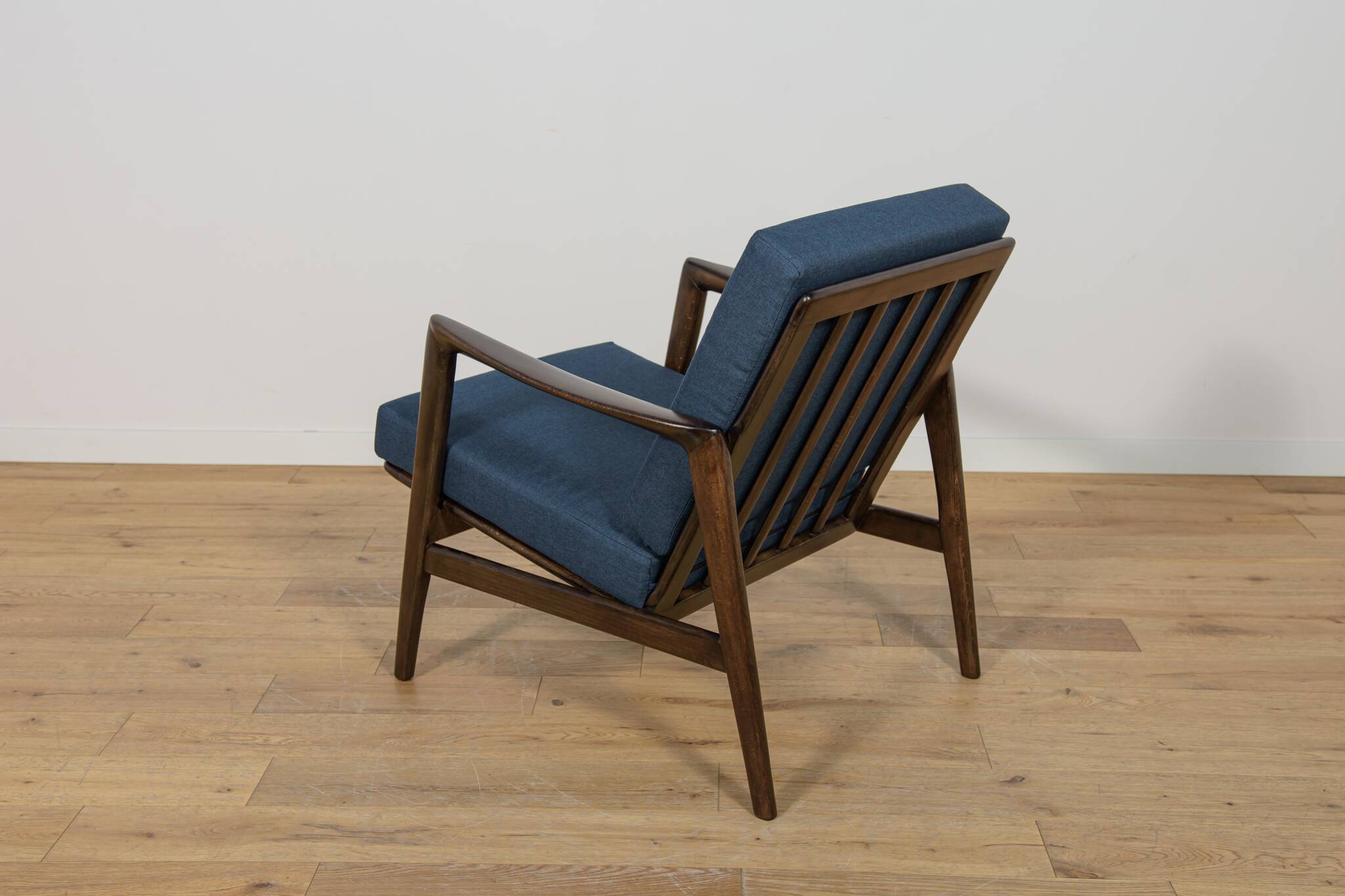 Model 300-139 Armchair from Swarzędz Furniture Factory, 1960s