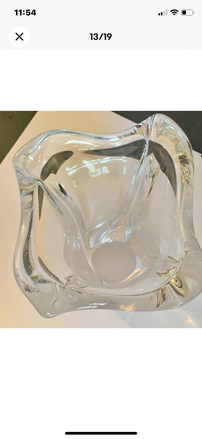 Daum Corolla vase - signature “Daum France”