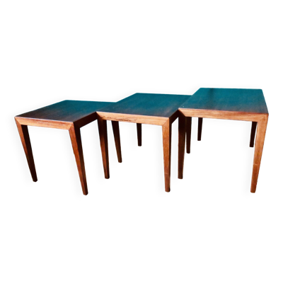 Trois tables d'appoint en palissandre de Séverin Hansen. Danemark 1965