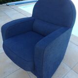 Club armchair upholstered in blue fabrics –Excellent condition-