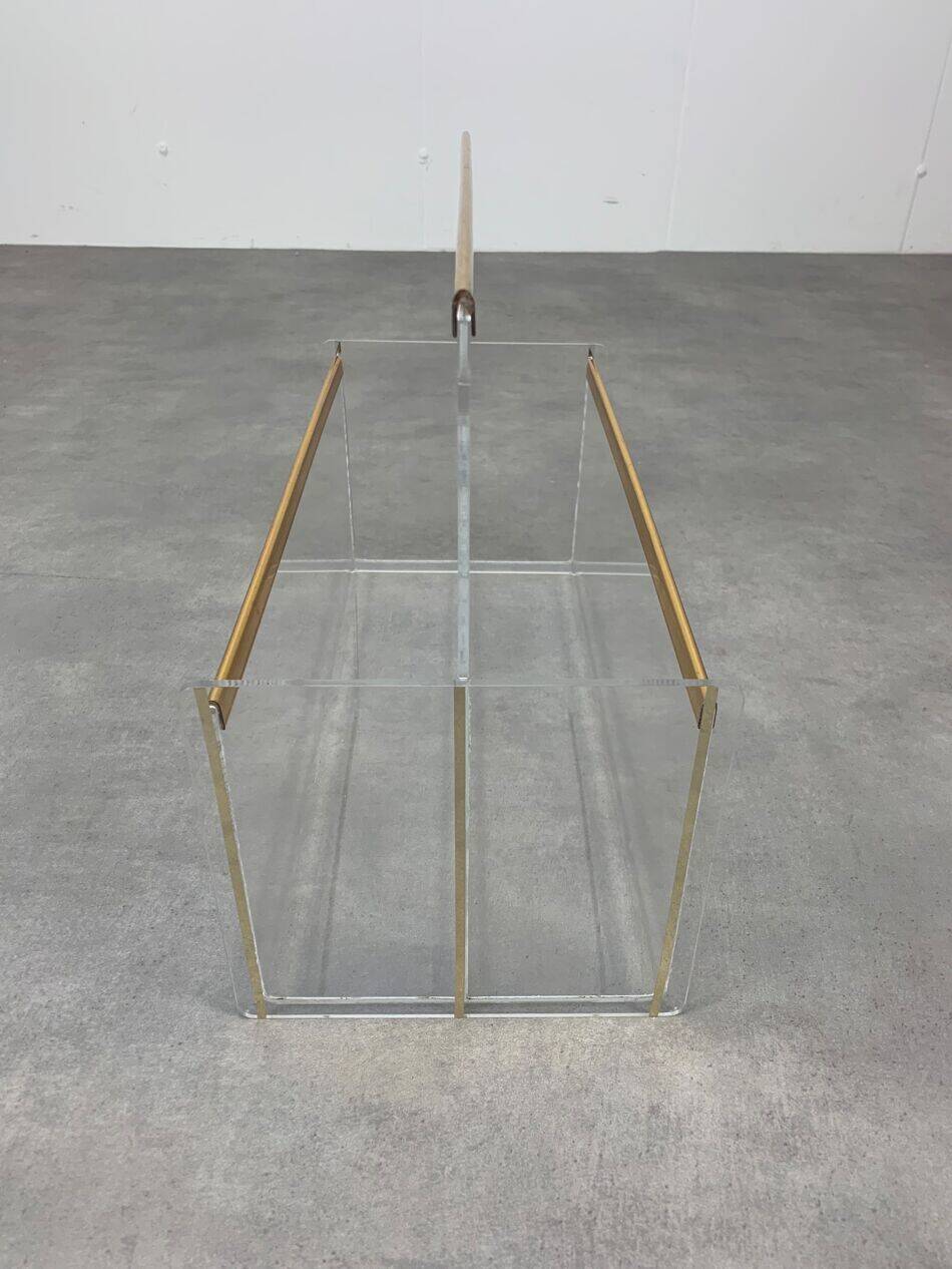 Plexiglass and brass magazine rack from the 70s in Hollywood Regency style.