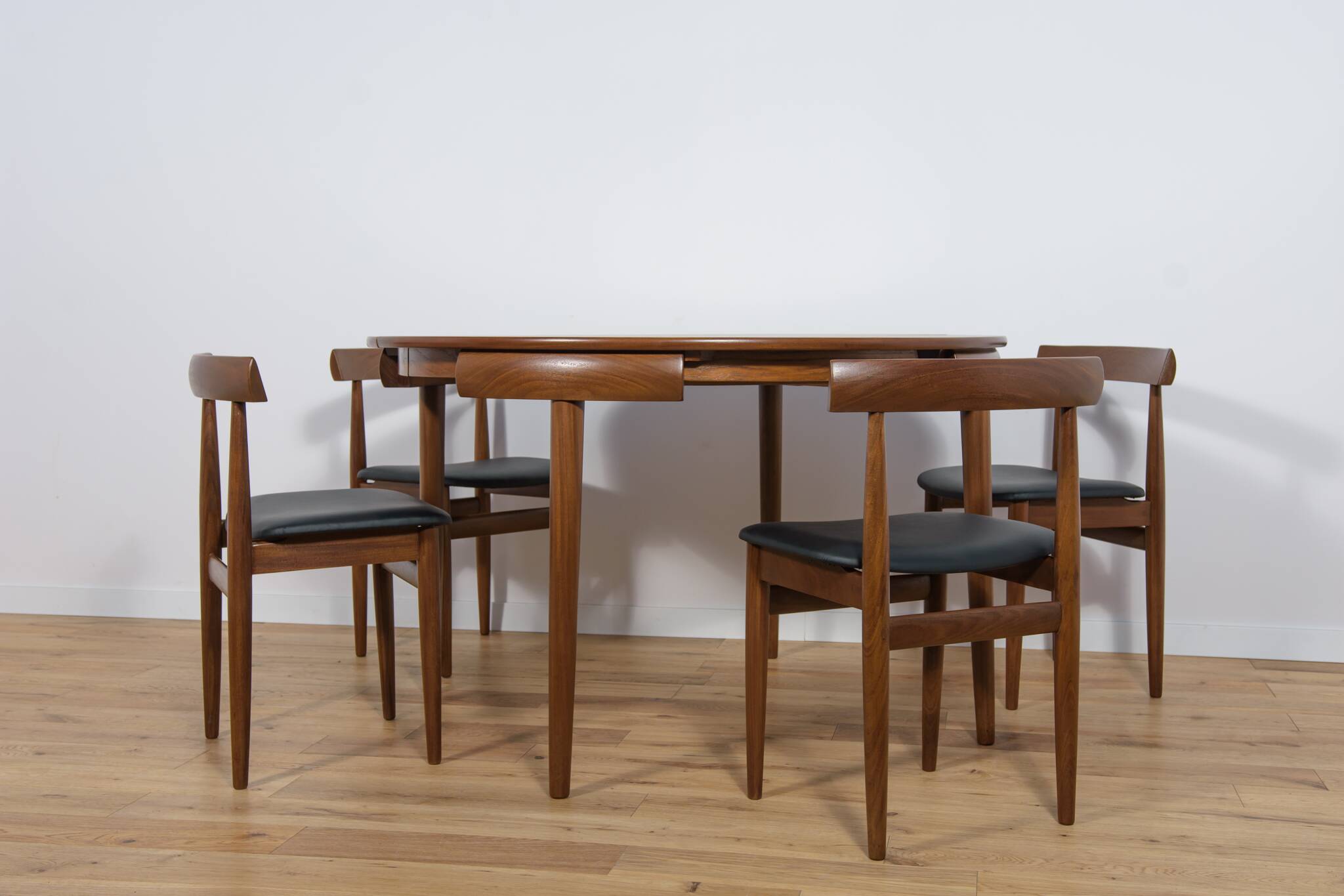 Mid-Century Teak Dining Table & Chairs by Hans Olsen for Frem Røjle, 1960s, Set of 5