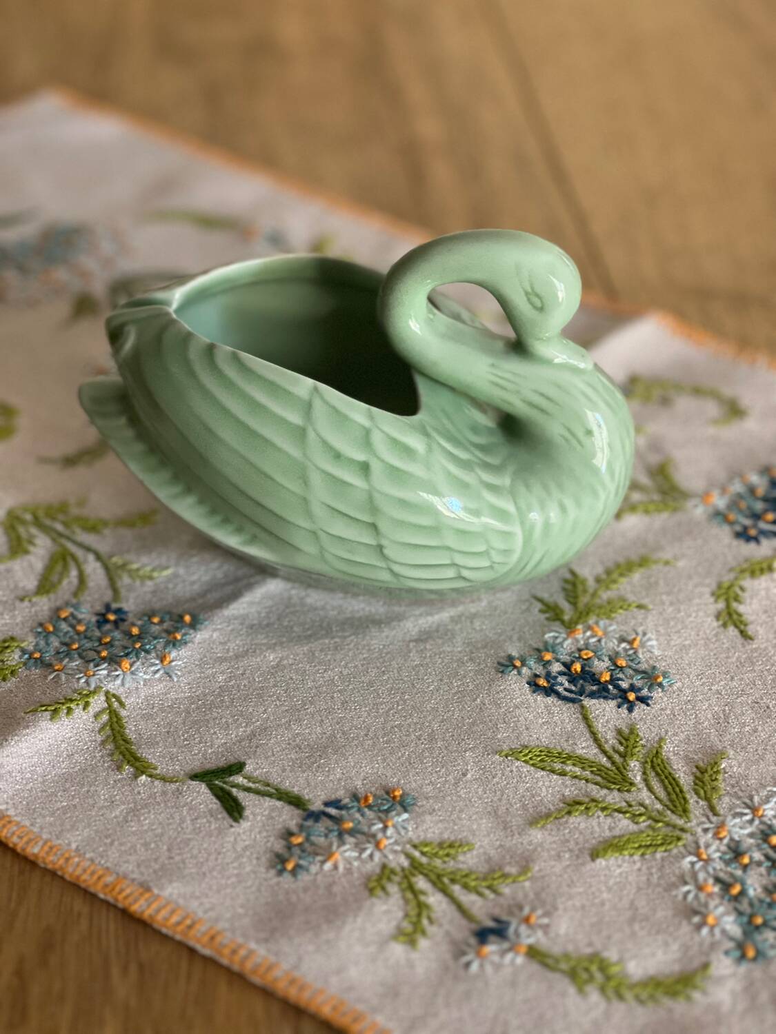 Almond green ceramic swan