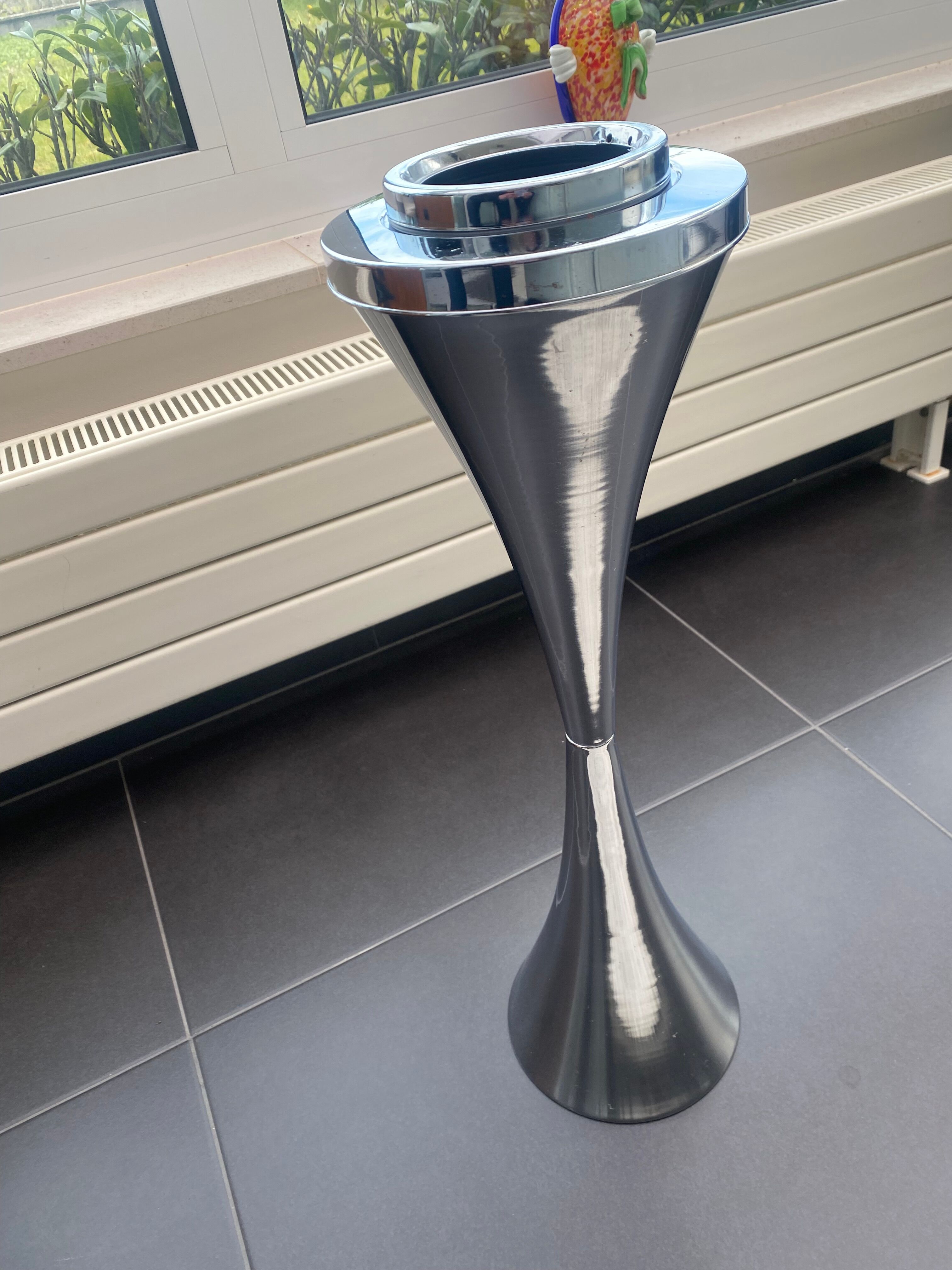 Vintage 70 metal ashtray space age