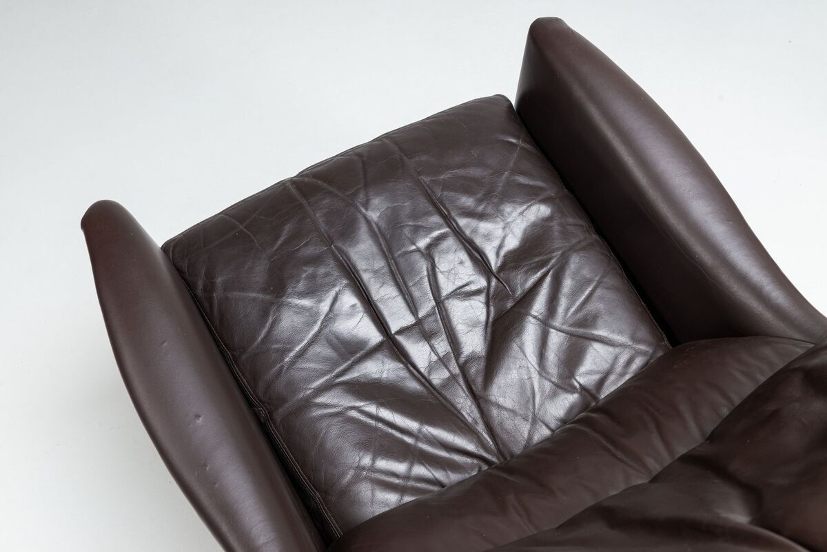 Pair of Durlet lounge chairs brown leather Belgium 1960